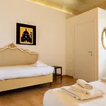 Sant\'Ambrogio Apartments - Donatello